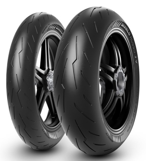 Pneumatico PIRELLI DIABLO ROSSO IV